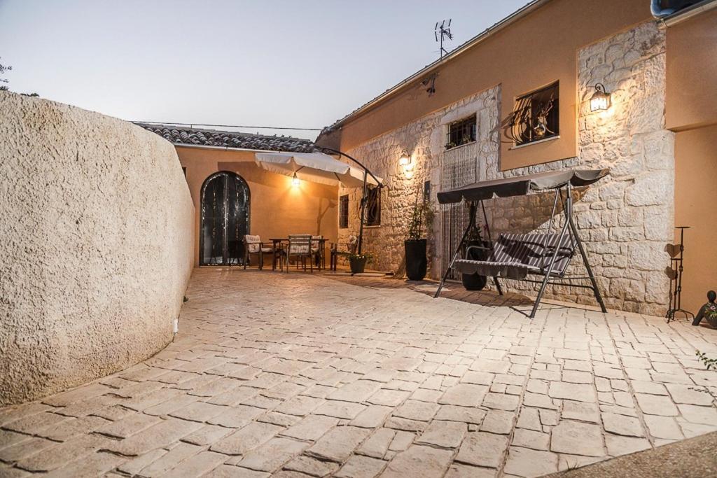 Bed and Breakfast Abbraccio del Carrubo Scicli Esterno foto